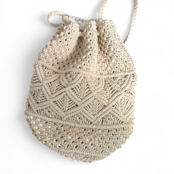 Urban Outfitters Handbags - 🆕 Urban Outfitters Macrame Knit Woven Off White Bag Backpack NWT